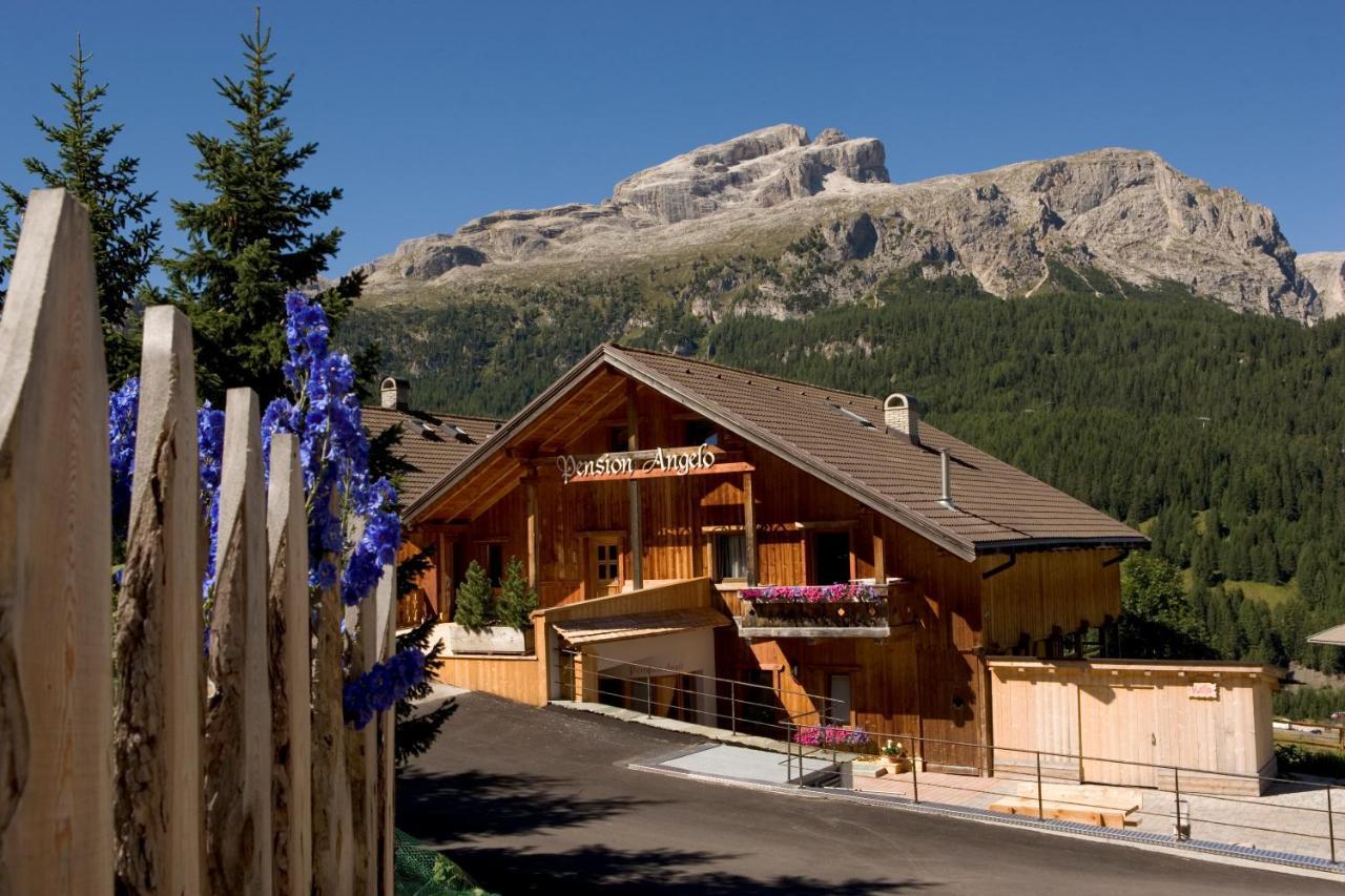 Pension Angelo Corvara In Badia Kültér fotó